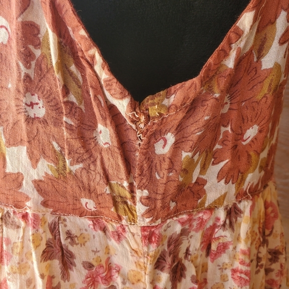 Zephyr Floral Fall Autumn Tiered Sleeveless Floral Top Women's Size Medium - Picture 7 of 10